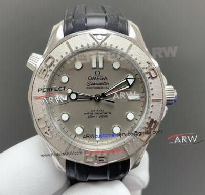 Super Clone Omega Seamaster Steel On Steel No Date Silver Face Black Rubber Strap 8806 Watch